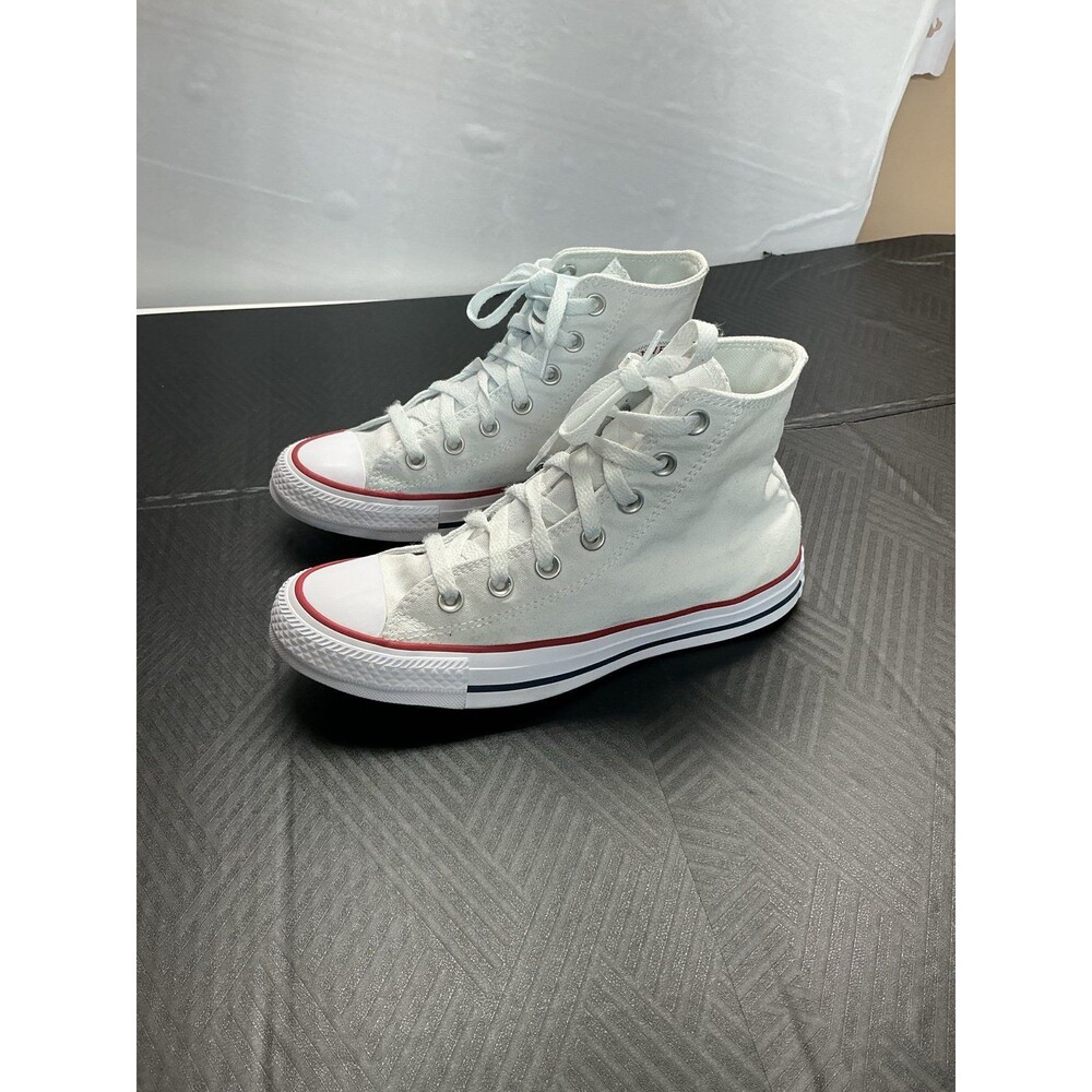 Converse Sneakers White  6.5